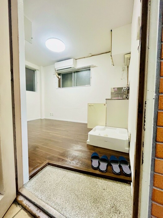 物件内観写真17　(廊下)