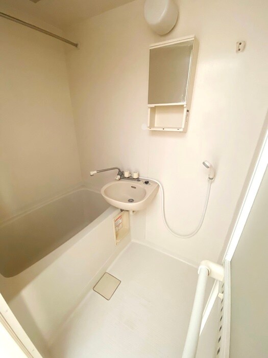 物件内観写真13　(バス／シャワールーム等)