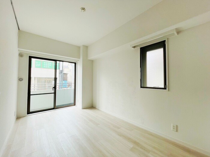 物件内観写真10　(居室)