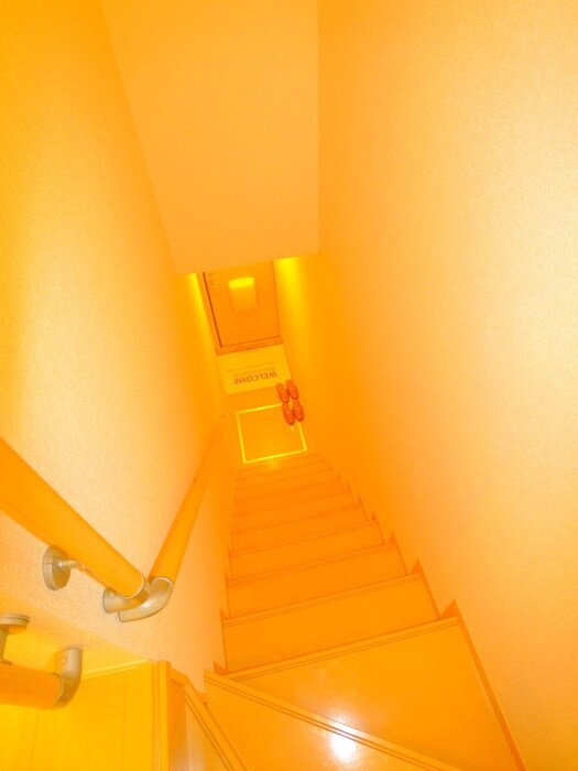 物件内観写真18　(廊下)