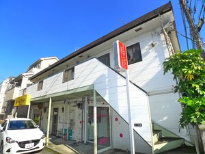 コ－ポ石渡外観写真