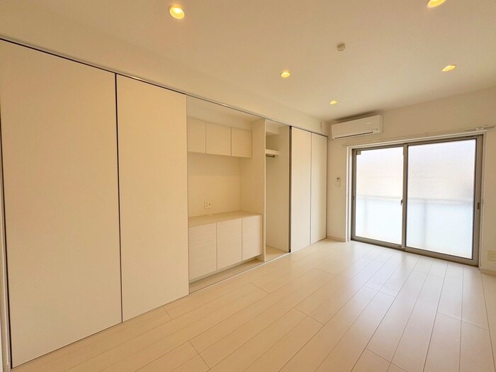 物件内観写真10　(居室)