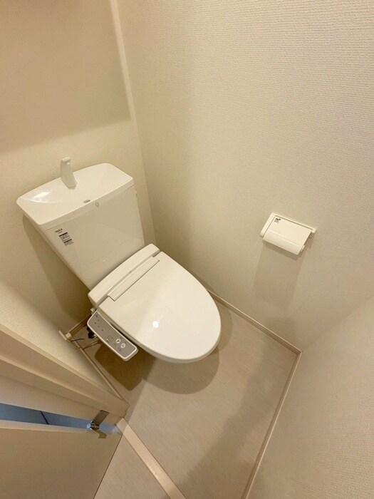 物件内観写真15　(トイレ)