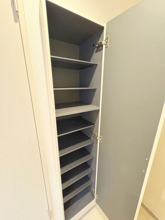 物件内観写真17　(靴箱)