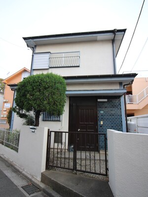 関戸戸建外観写真