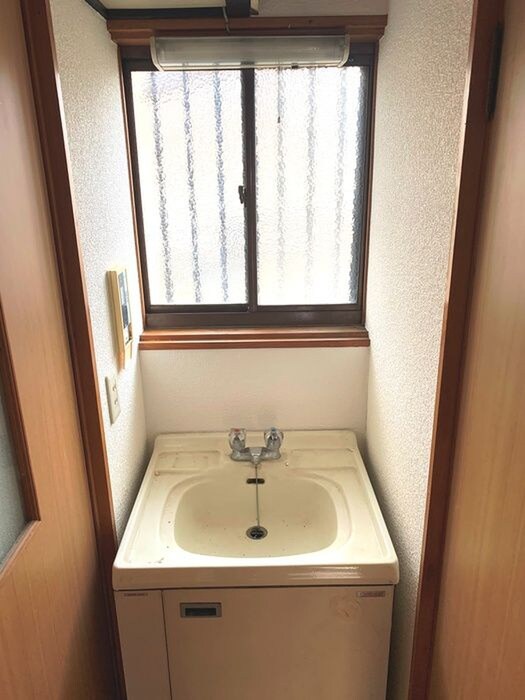 物件内観写真11　(洗面)