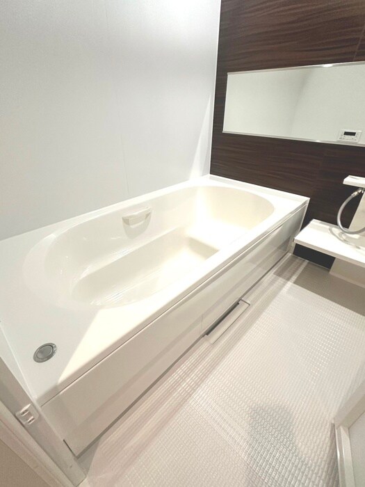 ｔｏｍａｔｏⅢ　Ｂ棟のバス