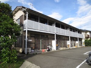第二持田ﾎｰﾑ外観写真
