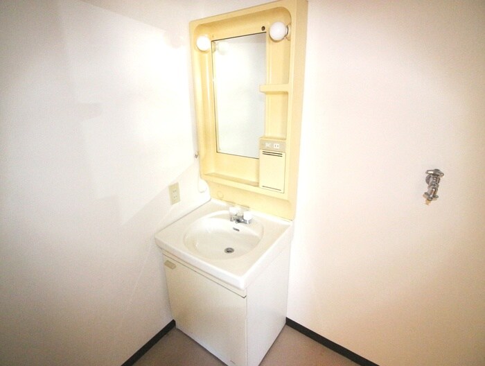 物件内観写真12　(洗面)