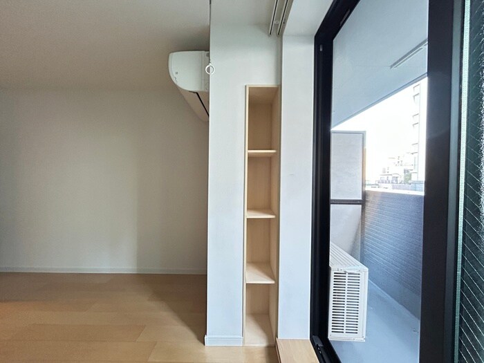 物件内観写真10　(居室)