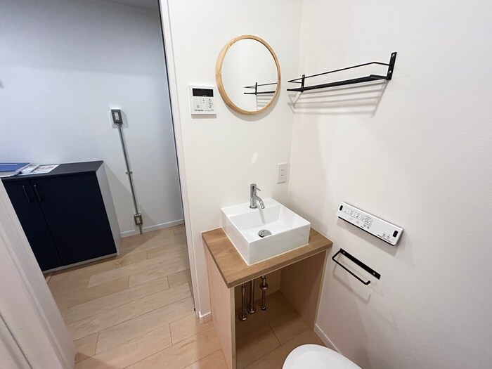 物件内観写真15　(洗面)