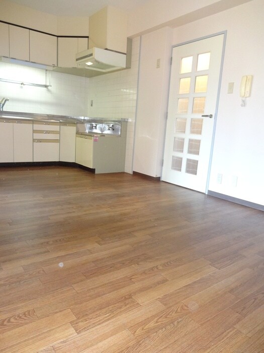 物件内観写真10　(居室)