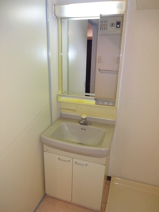 物件内観写真11　(洗面)