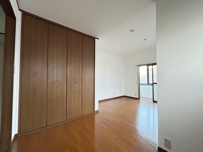 物件内観写真10　(居室)