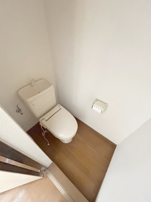 物件内観写真14　(トイレ)