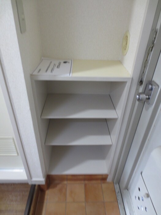 物件内観写真19　(靴箱)