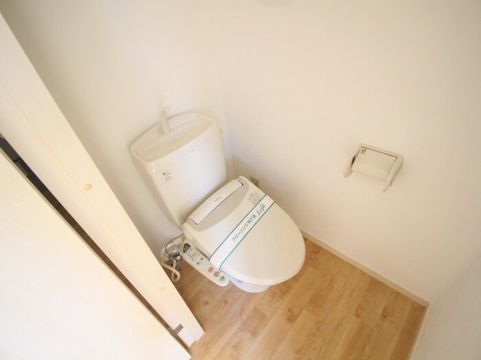 物件内観写真11　(トイレ)