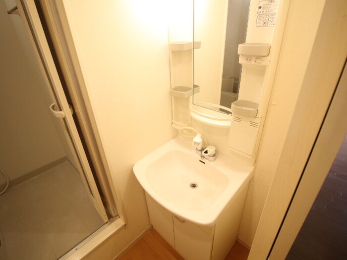 物件内観写真12　(洗面)