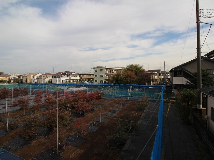 物件内観写真22　(室内からの展望)