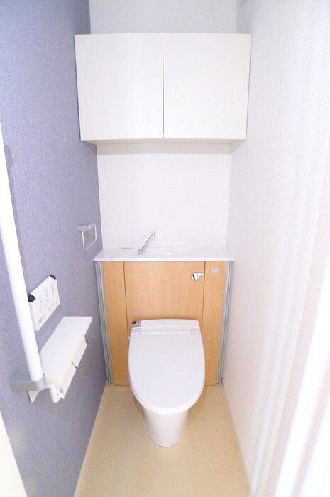 物件内観写真13　(トイレ)