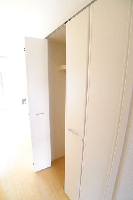 物件内観写真16　(収納)