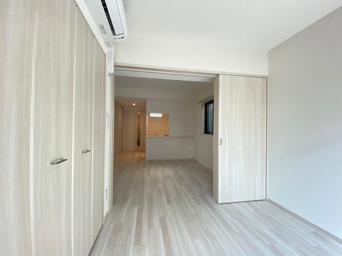 物件内観写真11　(居室)