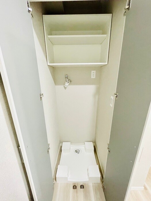 物件内観写真20　(洗濯機置場)