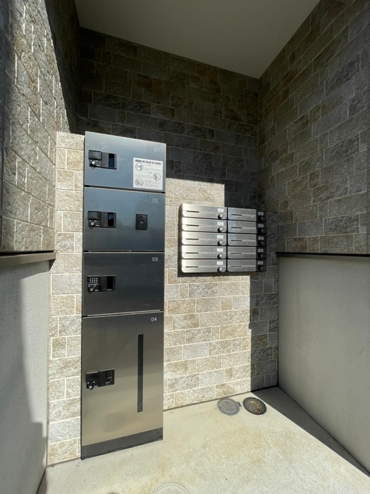 物件外観写真4　(建物設備)