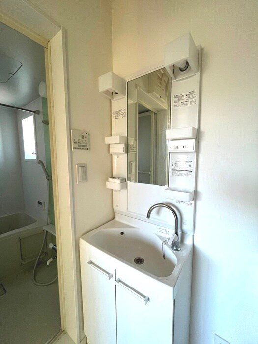 物件内観写真14　(洗面)