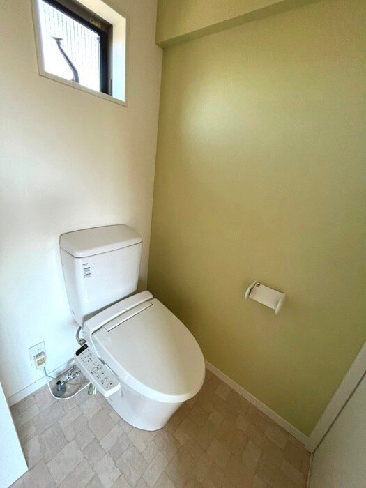 物件内観写真15　(トイレ)