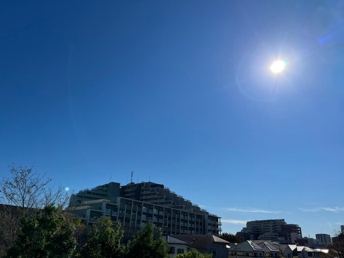 物件内観写真22　(室内からの展望)