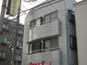 コスモクリエイト外観写真