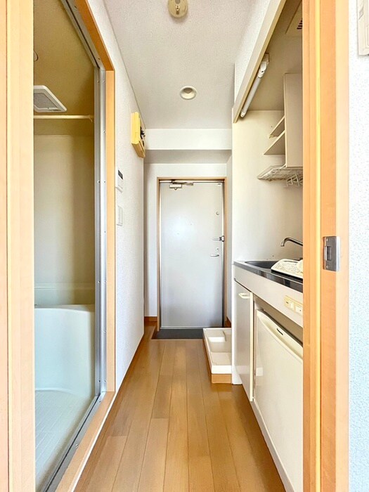 物件内観写真17　(廊下)