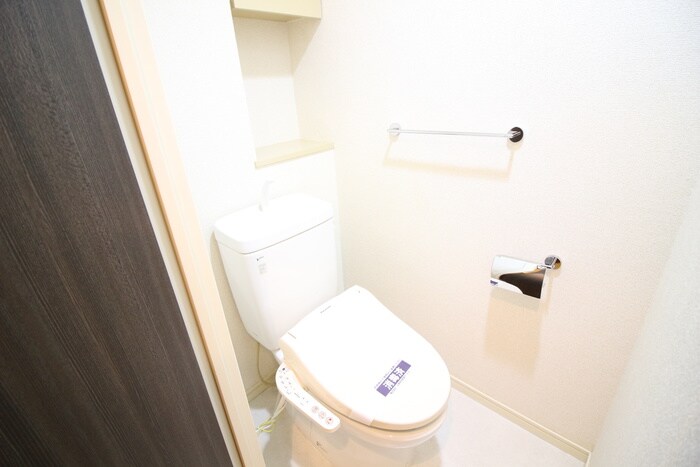 物件内観写真14　(トイレ)