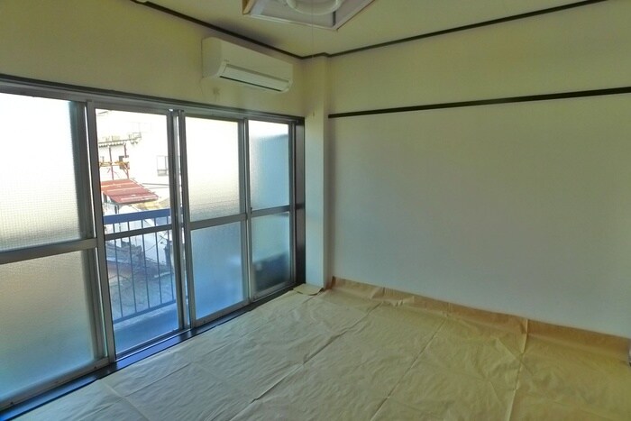 物件内観写真9　(居室)