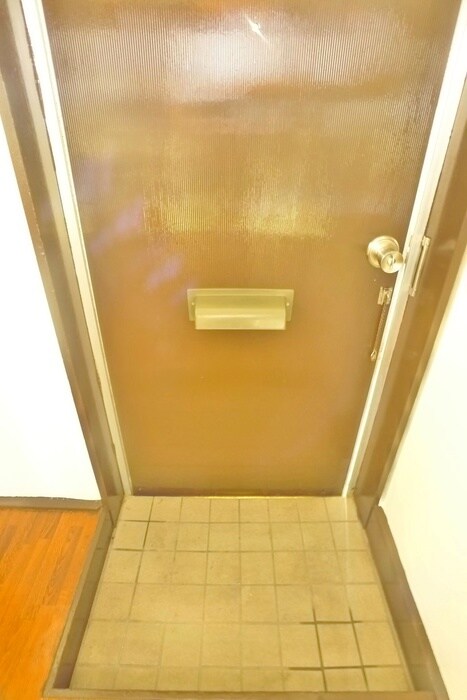 物件内観写真14　(玄関)