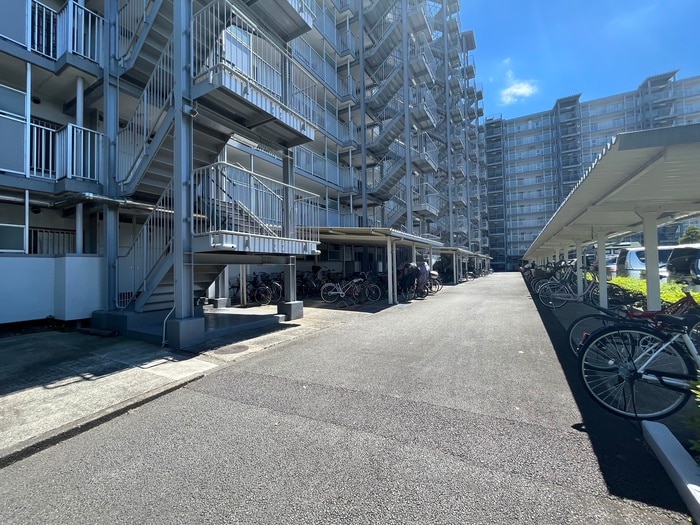 ダイアパレス青梅新町（１１６）の駐輪場