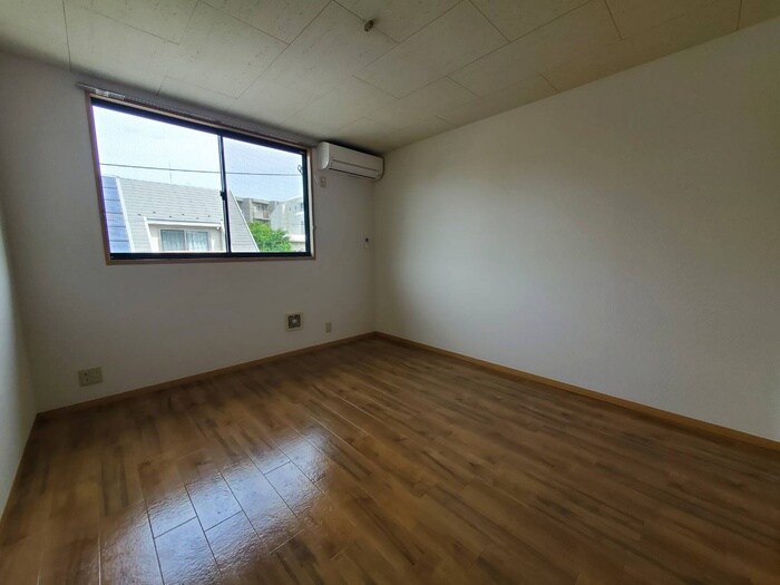 物件内観写真14　(居室)