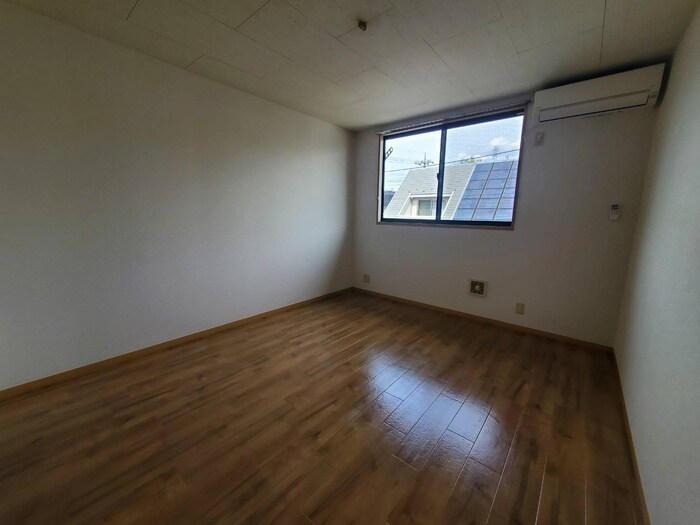 物件内観写真18　(居室)