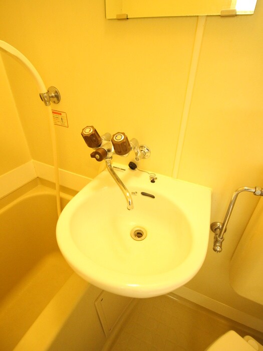 物件内観写真10　(洗面)