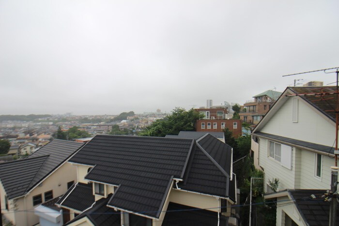 物件内観写真20　(室内からの展望)