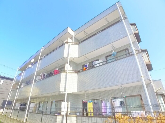 ニューキサカハイツの物件外観写真