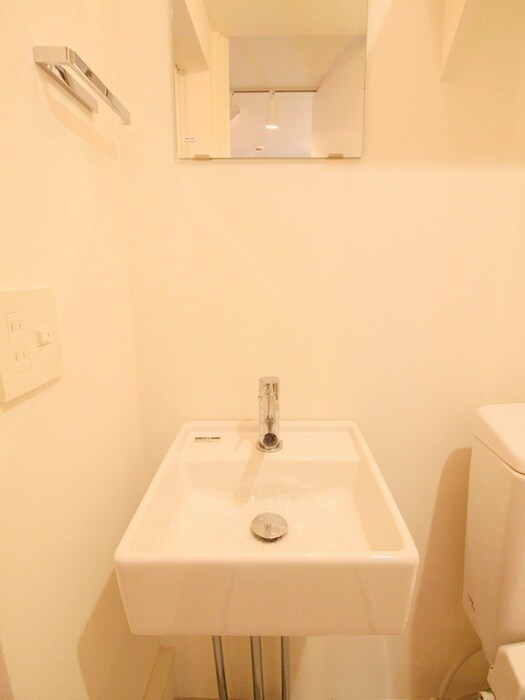 物件内観写真12　(洗面)