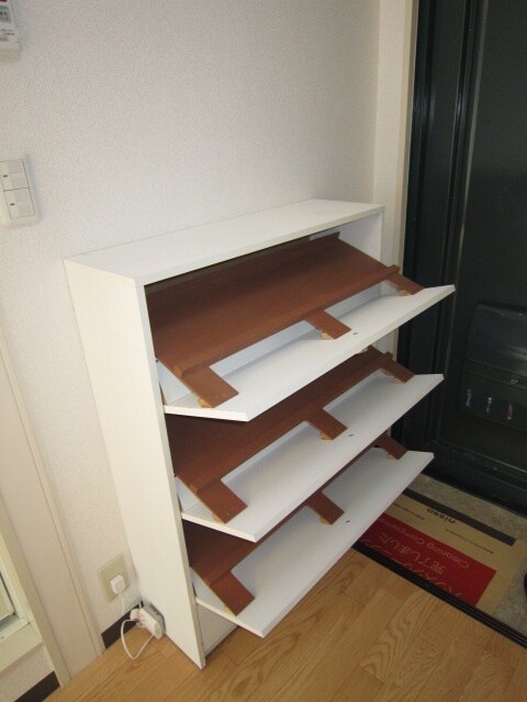 物件内観写真12　(靴箱)