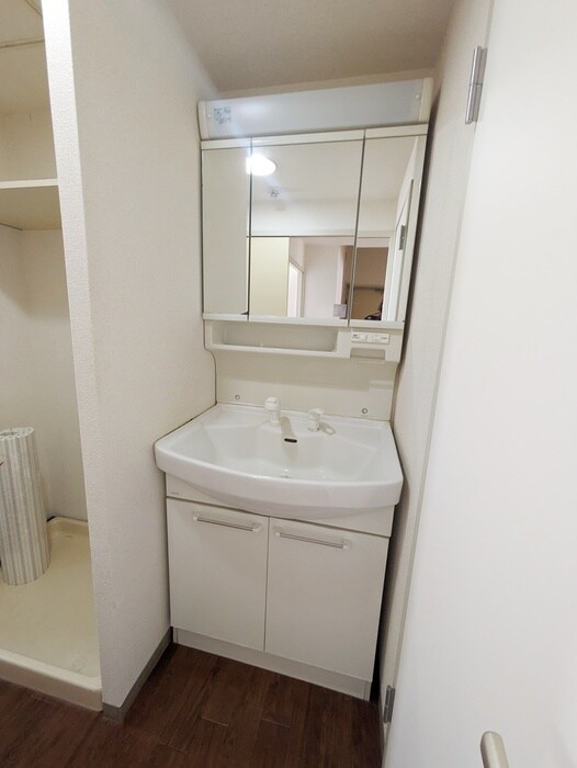 物件内観写真13　(洗面)