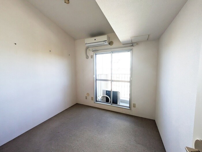 物件内観写真18　(居室)