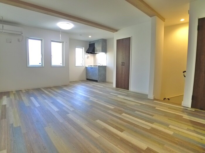 物件内観写真7　(居室)