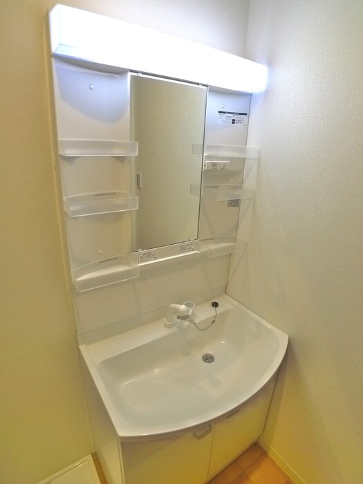 物件内観写真9　(洗面)