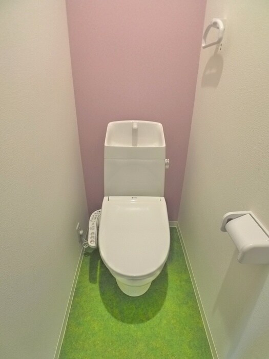 物件内観写真11　(トイレ)