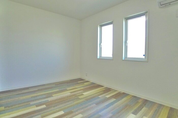 物件内観写真13　(室内からの展望)